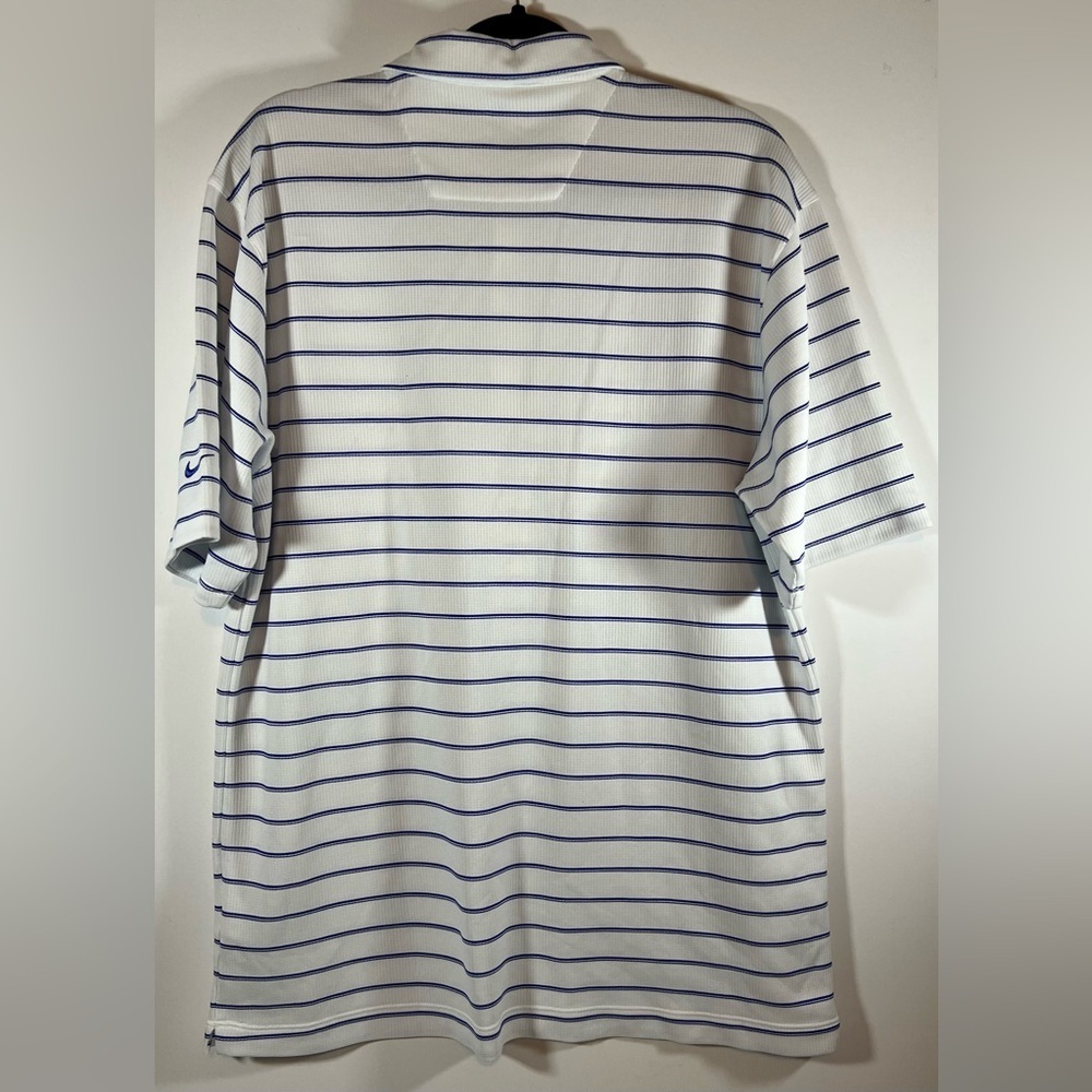 Nike Dri-Fit Men’s L White/Blue Stripe Short Sleeve Golf Polo Sleeve Logo - Picture 5 of 9